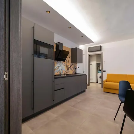 Apartmentsgarda * 加尔达