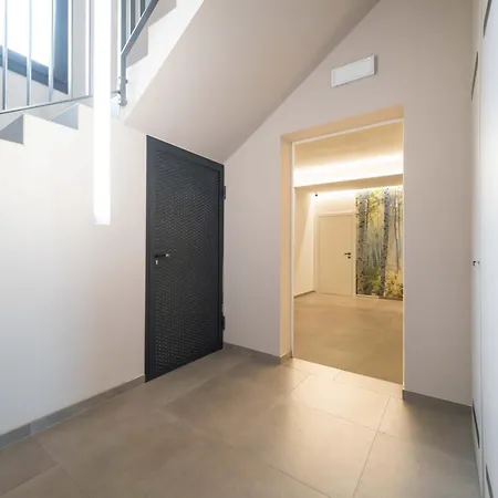 公寓 Apartmentsgarda 加尔达
